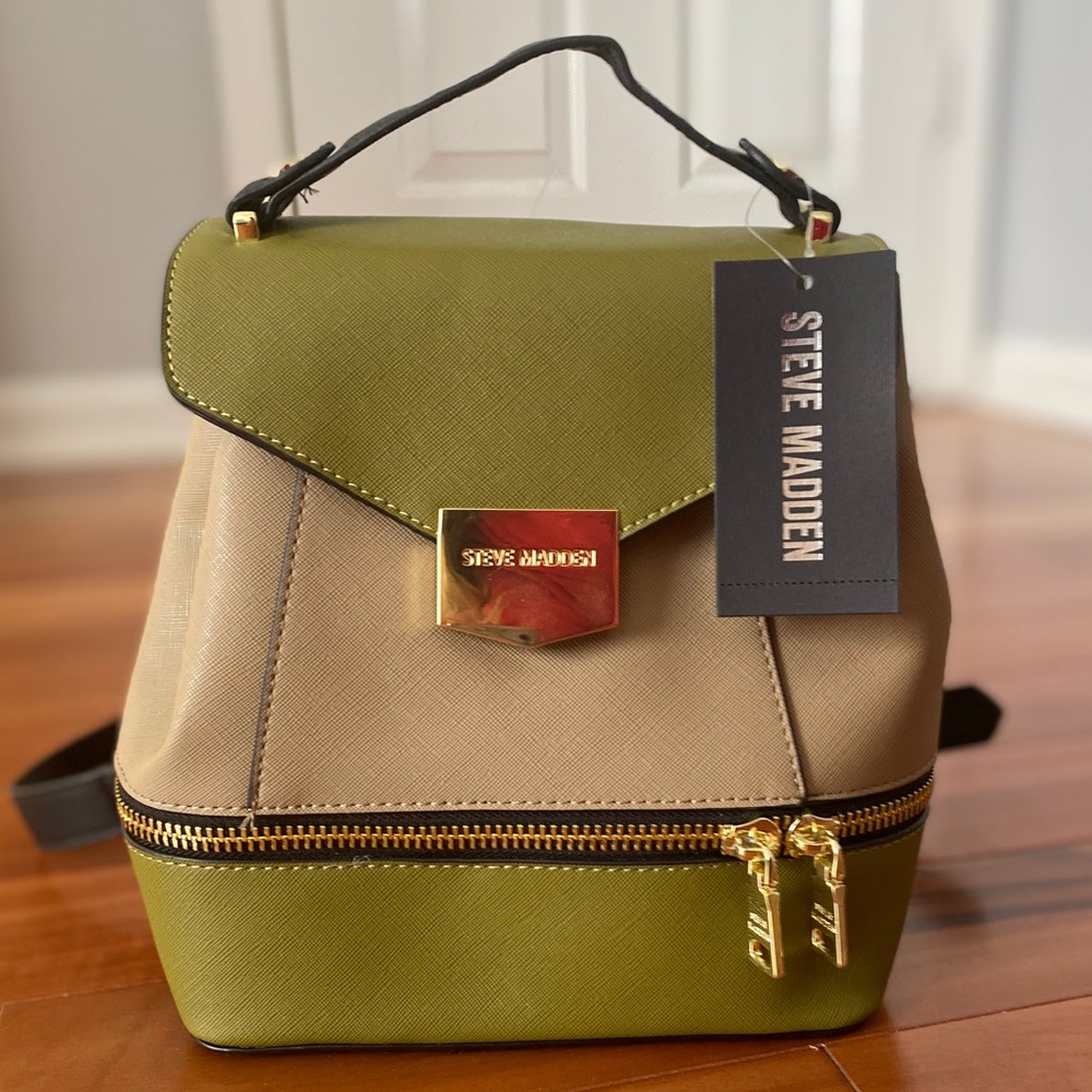 Steve Madden Mini Book Bag!